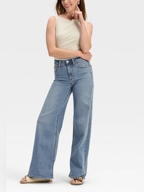 Women’s High-Rise Wide Leg Jeans-00